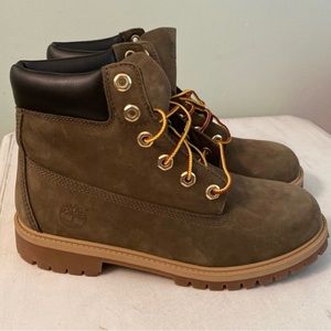 Timberland Shoes | Timberland
Boys Boots | Color: Green | Size 12